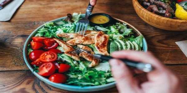 Paleo Diet: A Beginner's Guide with Sample Recipes